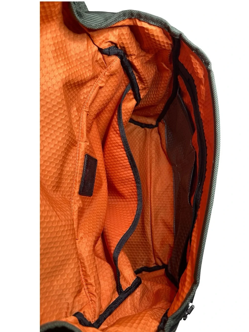 Timu Alpha Bravo Benning Deluxe Messenger Bag.